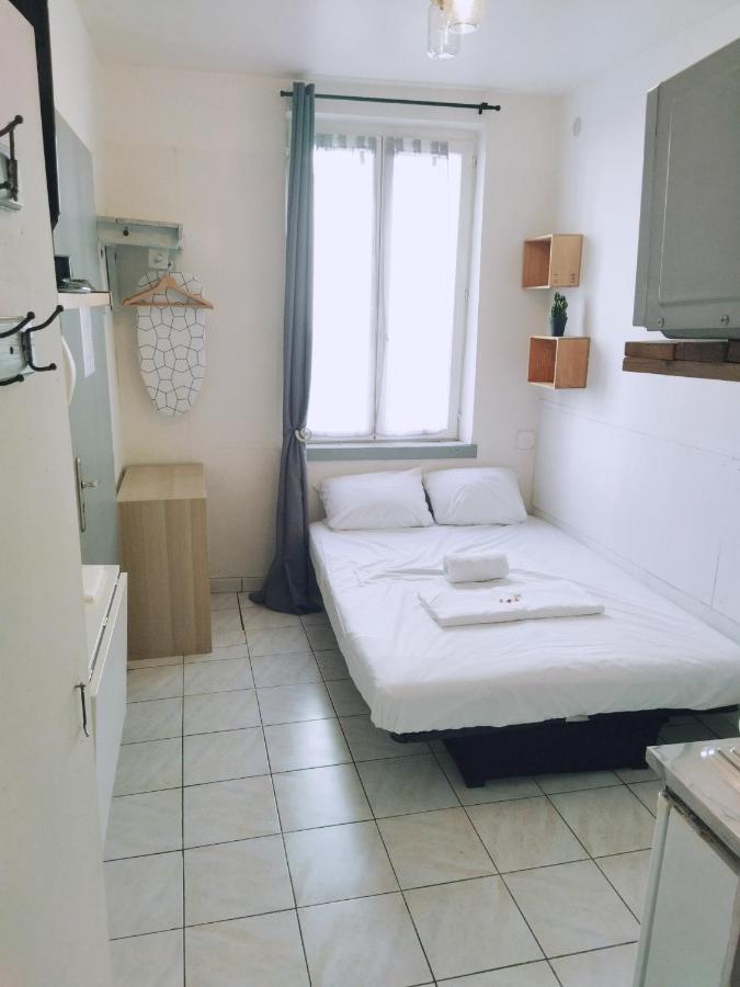 Appartement Studio à 10 min à pied Notre-Dame de la Garde à Marseille Extérieur photo